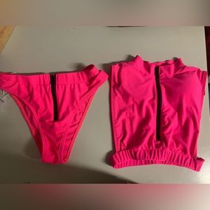 Hot pink bathing suit, size small, Bikinishe brand